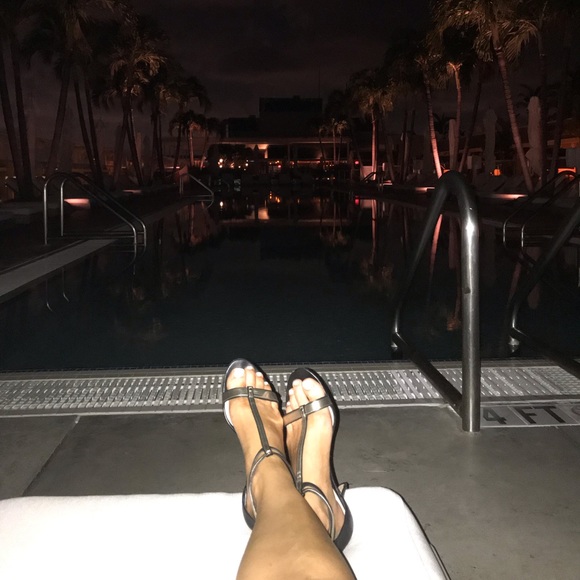 Meet your Posher, Liza - Picture 1 of 1